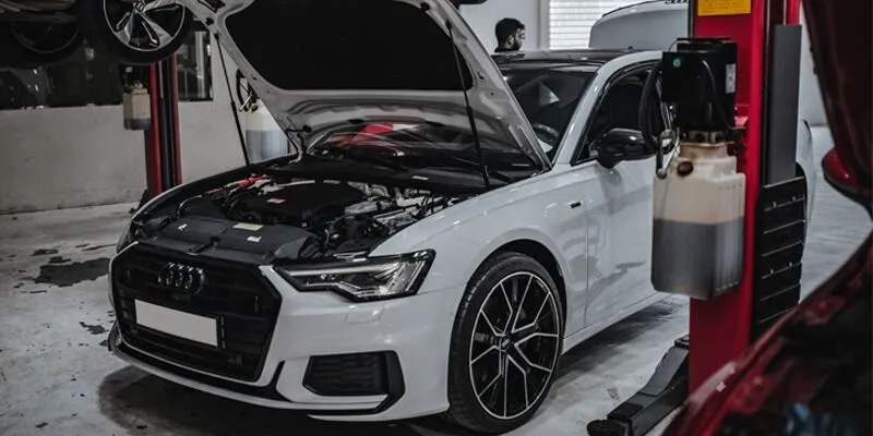 Audi repair Dubai at a trusted garage with advanced diagnostics and tools
