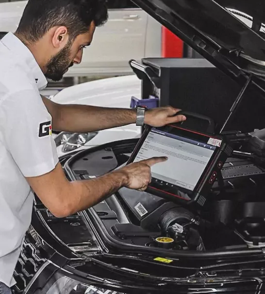 Car Comfort System Repair Dubai by professional technician
