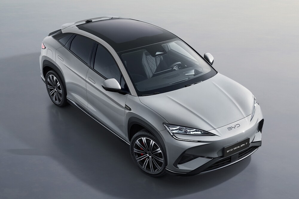 BYD car repair workshop in Dubai