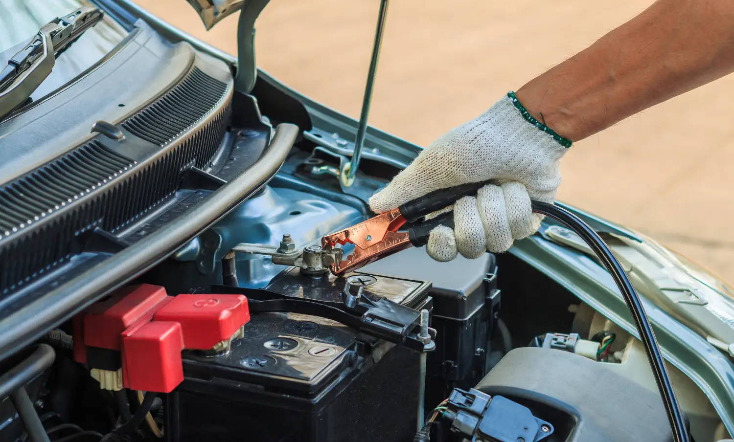 car battery replacement in Dubai